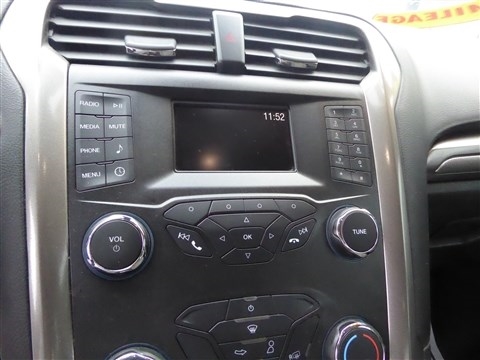 Ford Fusion S FWD 2019 Ford Fusion S FWD 2019