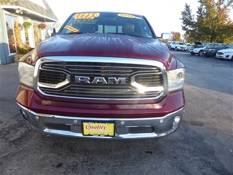 RAM 1500 Limited 4x4 Crew Cab 5'7" Box *Ltd Avail* 2018 RAM 1500 Limited 4x4 Crew Cab 5'7" Box *Ltd Avail* 2018