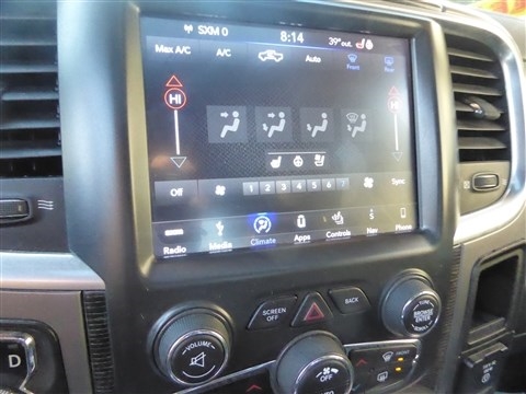 RAM 1500 Limited 4x4 Crew Cab 5'7" Box *Ltd Avail* 2018 RAM 1500 Limited 4x4 Crew Cab 5'7" Box *Ltd Avail* 2018