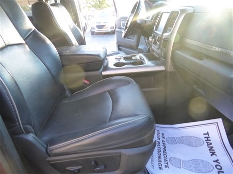 RAM 1500 Limited 4x4 Crew Cab 5'7" Box *Ltd Avail* 2018 RAM 1500 Limited 4x4 Crew Cab 5'7" Box *Ltd Avail* 2018