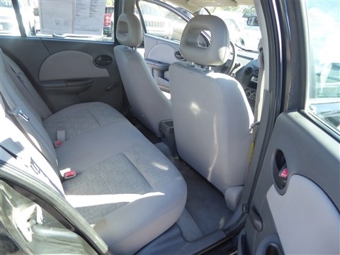 Saturn ION ION 1 4dr Sdn Auto 2005 Saturn ION ION 1 4dr Sdn Auto 2005