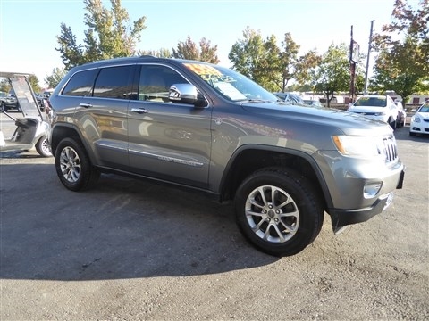 Jeep Grand Cherokee 4WD 4dr Overland Summit 2012 Jeep Grand Cherokee 4WD 4dr Overland Summit 2012