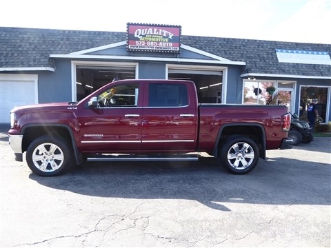 2017 GMC Sierra 1500 4WD Crew Cab 143.5" SLT