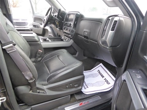 Chevrolet Silverado 1500 4WD Crew Cab 143.5" LTZ w/2LZ 2015