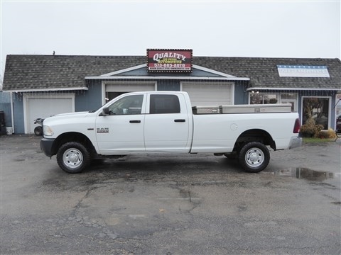 2014 RAM 2500 4WD Crew Cab 169" Tradesman