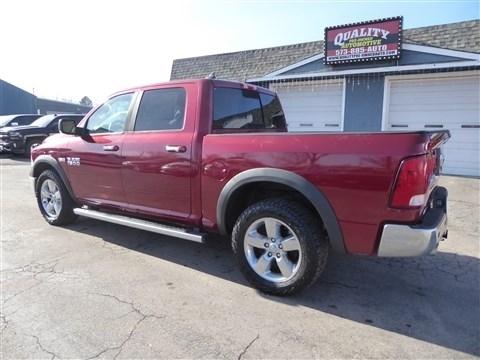 RAM 1500 4WD Crew Cab 140.5" Big Horn 2013