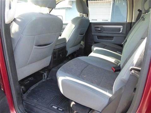 RAM 1500 4WD Crew Cab 140.5" Big Horn 2013