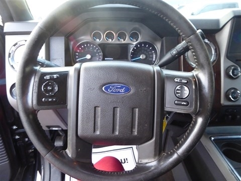 Ford Super Duty F-250 SRW 4WD Crew Cab 172" Platinum 2015