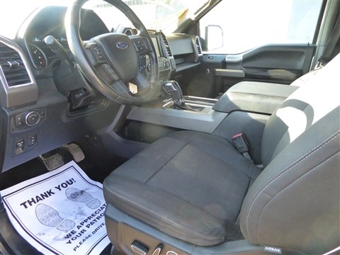 Ford F-150 4WD SuperCrew 145" Lariat 2015