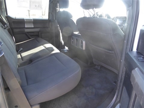 Ford F-150 4WD SuperCrew 145" Lariat 2015