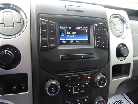 Ford F-150 4WD SuperCrew 145" King Ranch 2014