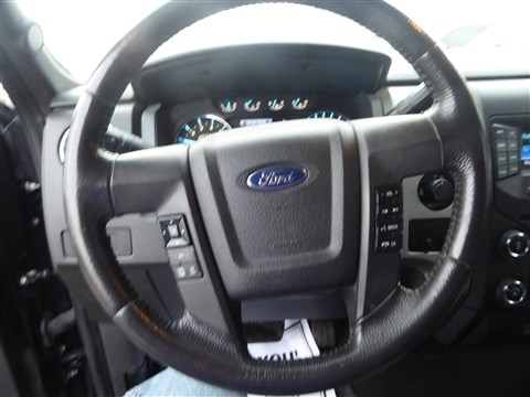 Ford F-150 4WD SuperCrew 145" King Ranch 2014