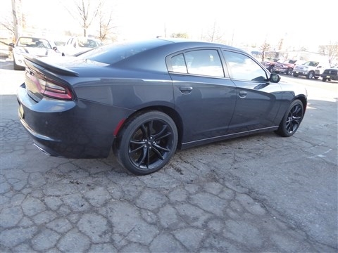 Dodge Charger SXT RWD 2018
