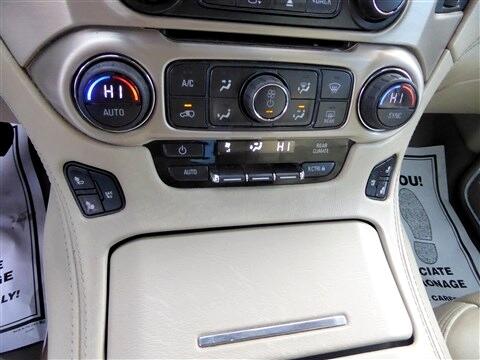 GMC Yukon XL 4WD 4dr Denali 2016