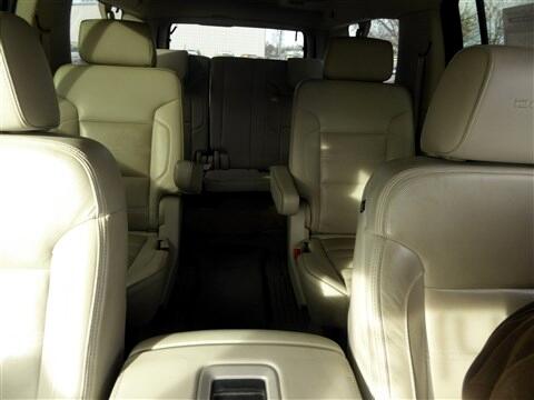 GMC Yukon XL 4WD 4dr Denali 2016