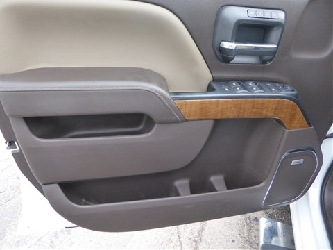 GMC Sierra 1500 4WD Crew Cab 143.5" SLT 2017