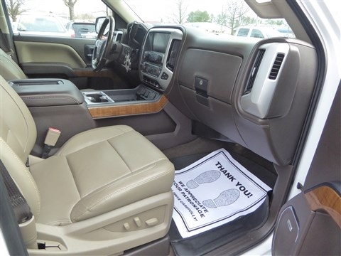 GMC Sierra 1500 4WD Crew Cab 143.5" SLT 2017