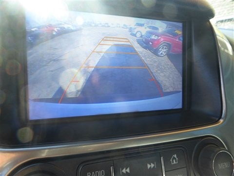 Chevrolet Suburban 4WD 4dr 1500 LT 2016