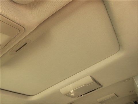 Chevrolet Suburban 4WD 4dr 1500 LT 2016