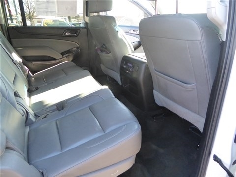 Chevrolet Suburban 4WD 4dr 1500 LT 2016