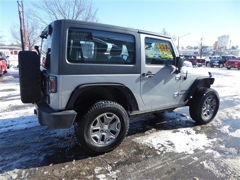 Jeep Wrangler 4WD 2dr Sport 2016
