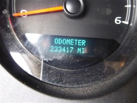 Chevrolet Suburban 2WD 4dr 1500 LT 2013