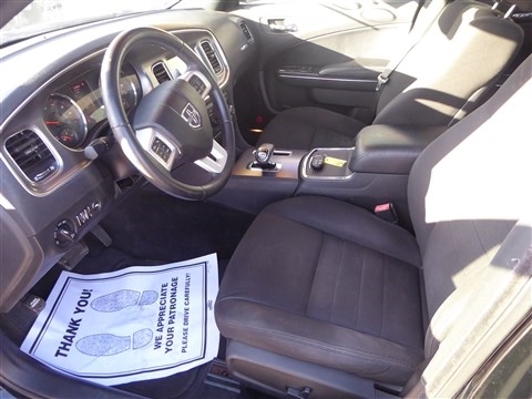 Dodge Charger 4dr Sdn SXT RWD 2013