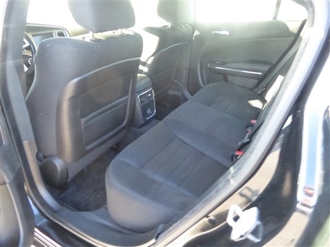 Dodge Charger 4dr Sdn SXT RWD 2013