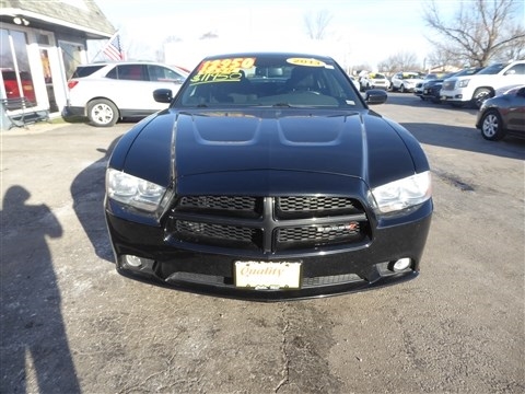 Dodge Charger 4dr Sdn SXT RWD 2013