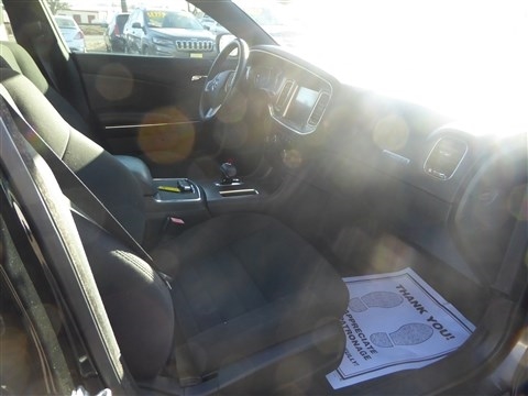 Dodge Charger 4dr Sdn SXT RWD 2013