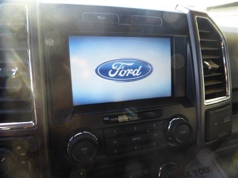 Ford F-150 4WD SuperCrew 145" King Ranch 2015