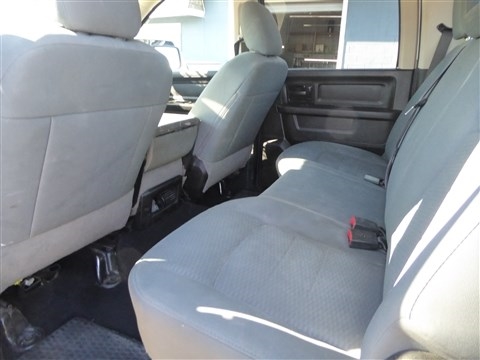 RAM 1500 Classic Express 4x4 Crew Cab 5'7" Box 2019