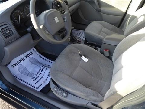 Saturn LS L-200 Auto 2002