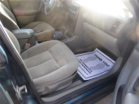 Saturn LS L-200 Auto 2002