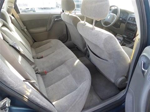 Saturn LS L-200 Auto 2002