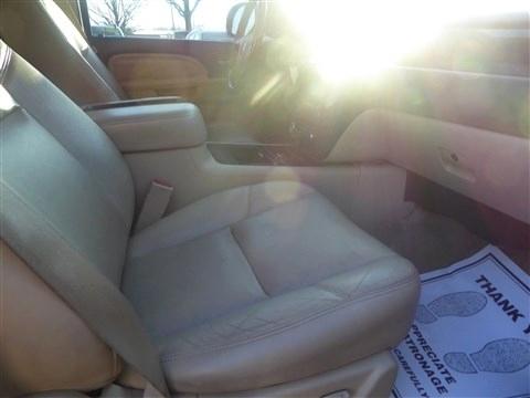 GMC Yukon XL AWD 4dr Denali 2014