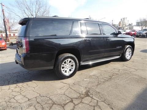 GMC Yukon XL 4WD 4dr SLT 2017