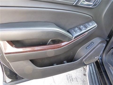 GMC Yukon XL 4WD 4dr SLT 2017