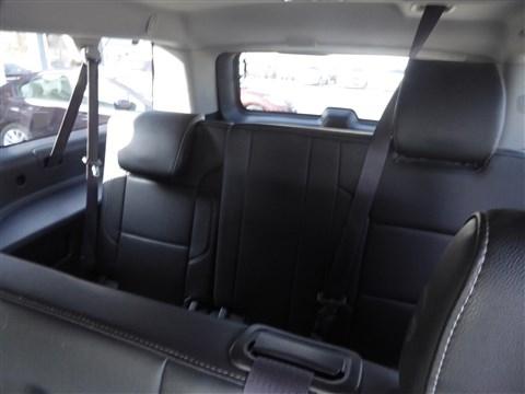 GMC Yukon XL 4WD 4dr SLT 2017