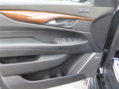 Cadillac Escalade ESV 4WD 4dr Luxury 2020