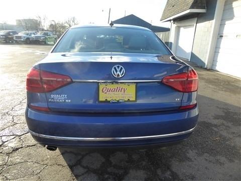 Volkswagen Passat 4dr Sdn 1.8T Auto SE 2016