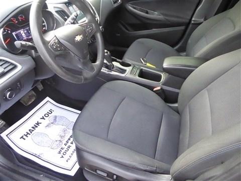 Chevrolet Cruze 4dr HB 1.4L LT w/1SD 2017