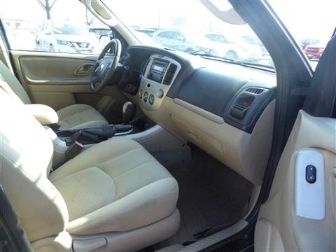 Mazda Tribute 3.0L Auto s 2006