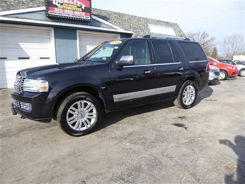 Lincoln Navigator 4WD 4dr 2014