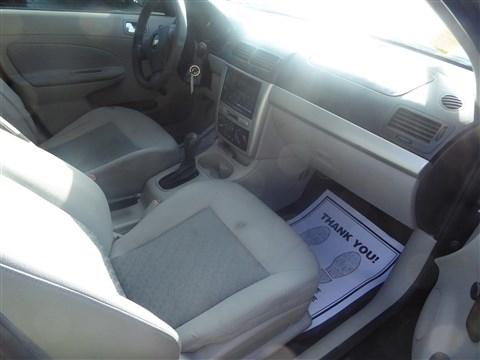 Chevrolet Cobalt 4dr Sdn LS 2010