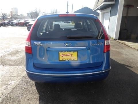 Hyundai Elantra Touring 4dr Wgn Auto GLS 2010