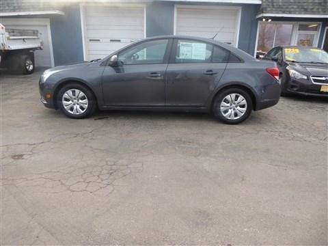Chevrolet Cruze 4dr Sdn Auto LS 2013