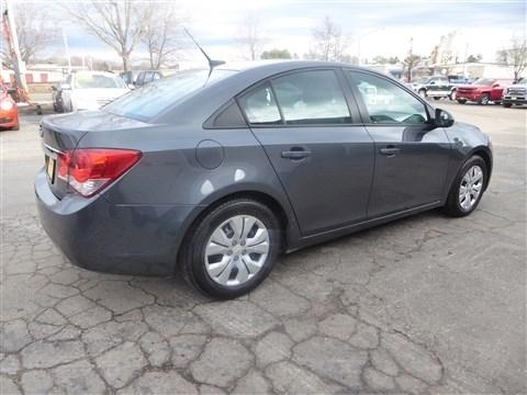 Chevrolet Cruze 4dr Sdn Auto LS 2013