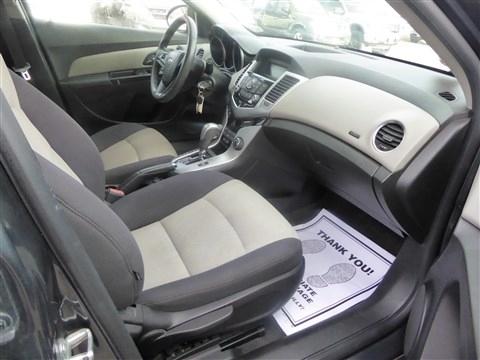 Chevrolet Cruze 4dr Sdn Auto LS 2013