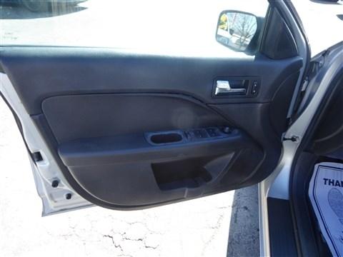 Mercury Milan 4dr Sdn Premier 2.3 2006